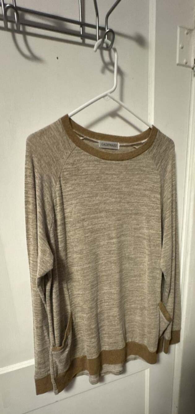 Gadewake Tan Heathered Long Sleeve Raglan Pullover Top 2XL